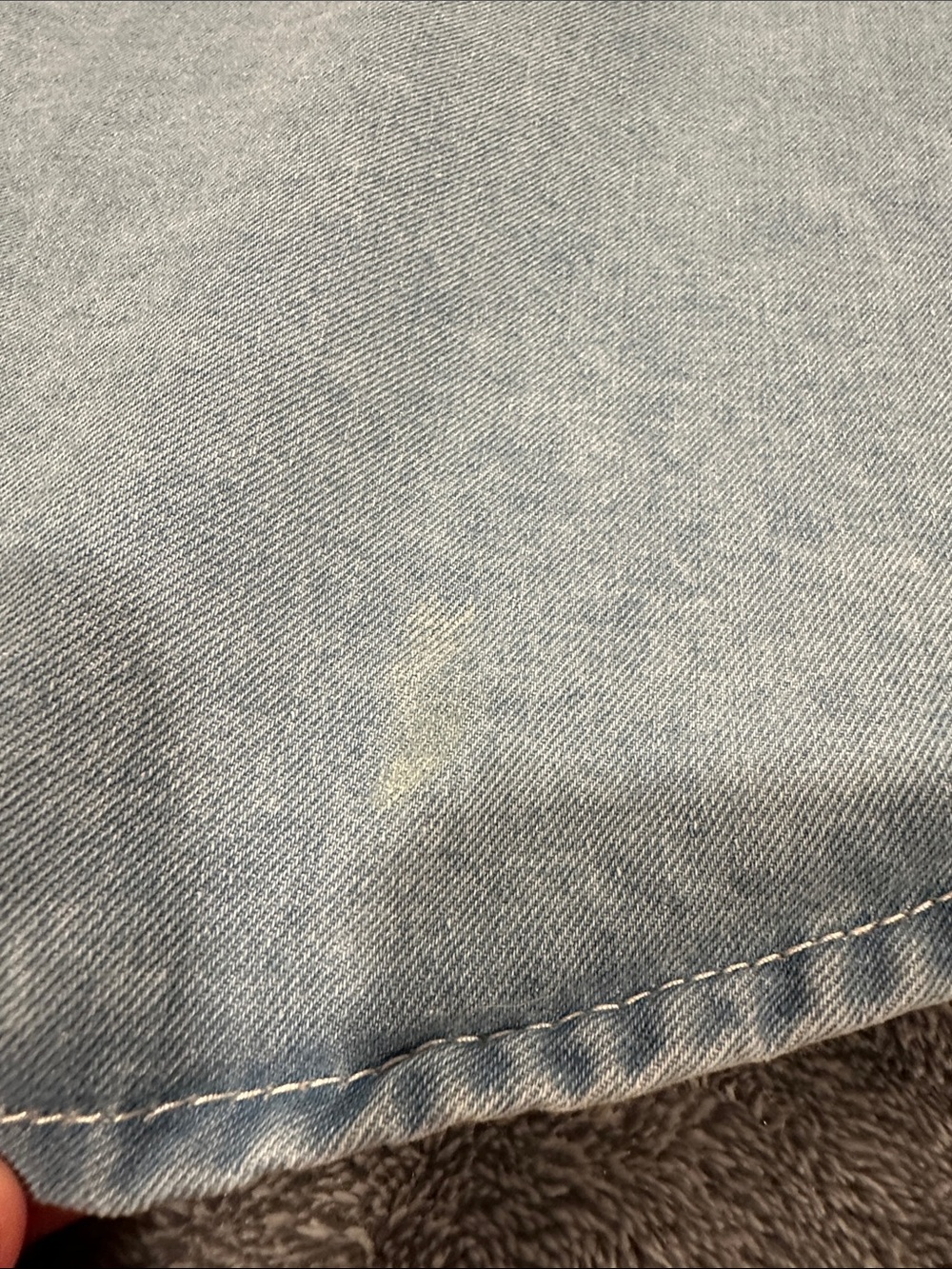 Light Blue Denim Button-Front Shirt. Size medium - Picture 13 of 14